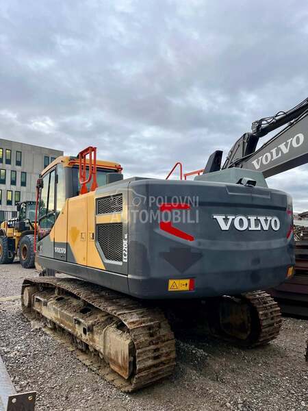 Volvo EC220ENL