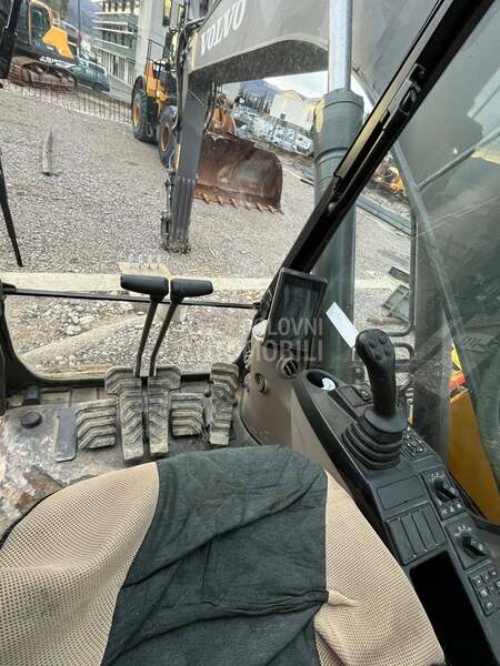 Volvo EC220ENL