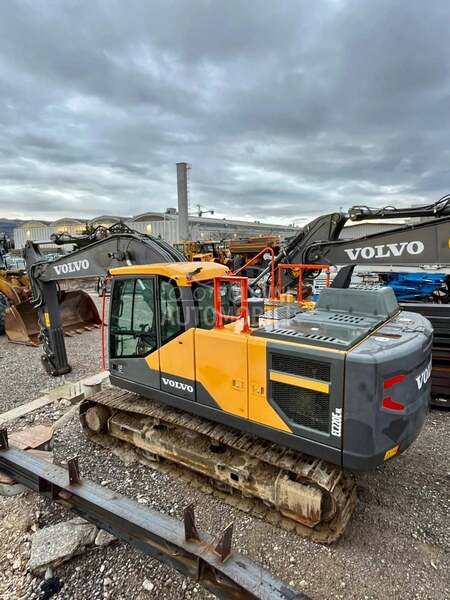 Volvo EC220ENL