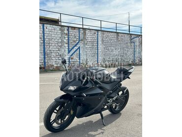 Yamaha R125