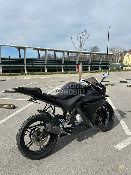 Yamaha R125