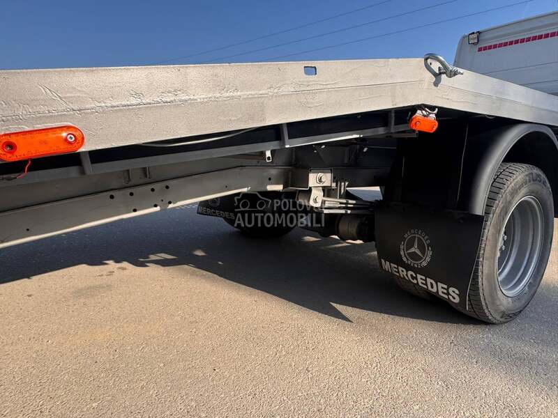 Mercedes Benz 616 c d i