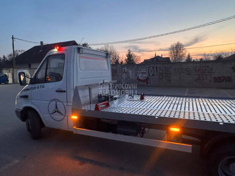 Mercedes Benz 616 c d i