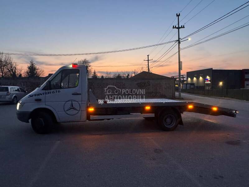 Mercedes Benz 616 c d i