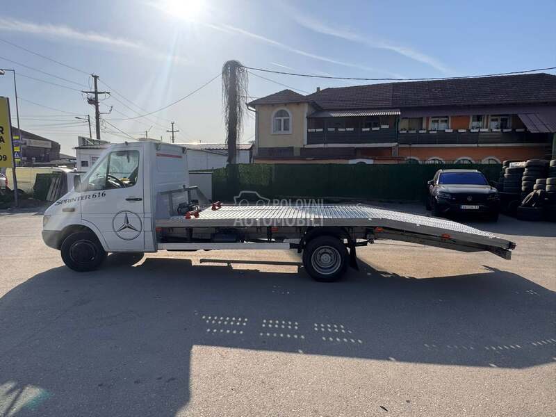 Mercedes Benz 616 c d i