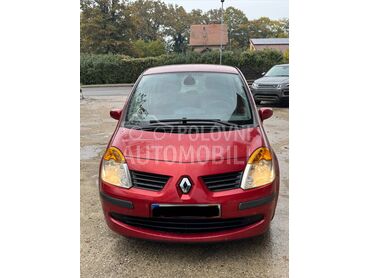 Renault Modus 1.2 i    1 3 0 k m