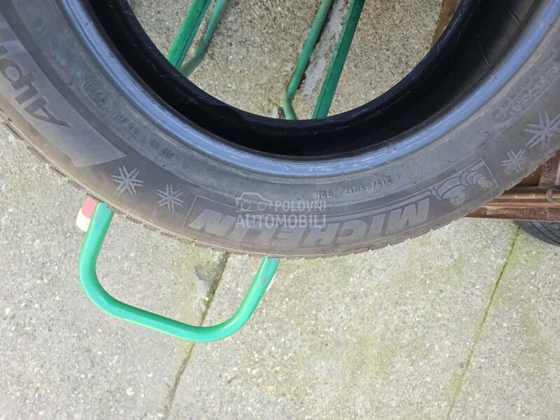 Michelin 215/65 R17 Zimska