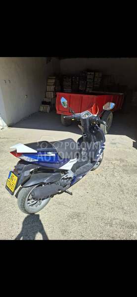 Peugeot speedfight 3