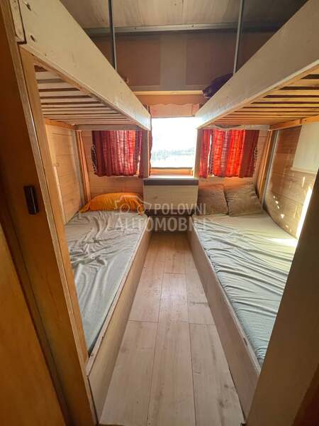 Dethleffs Jubiler caravan