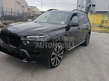 BMW X7 40i