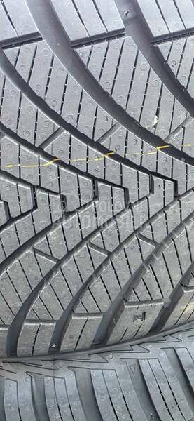 Kumho 255/45 R20 Sve sezone
