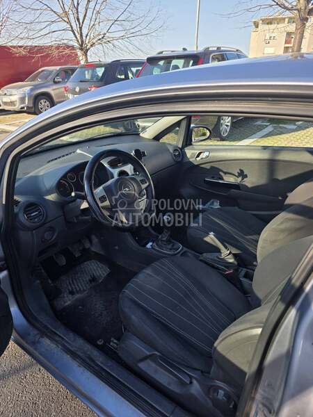 Opel Corsa D 