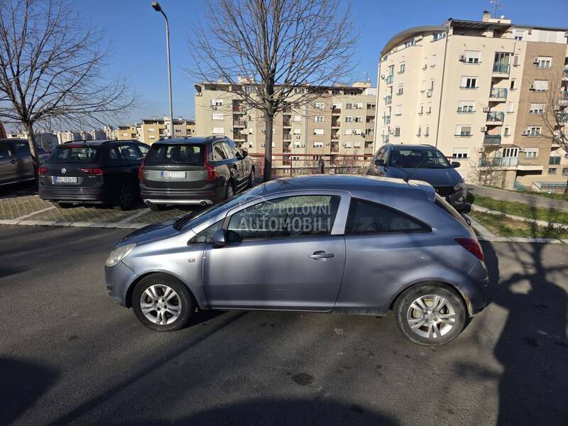 Opel Corsa D 