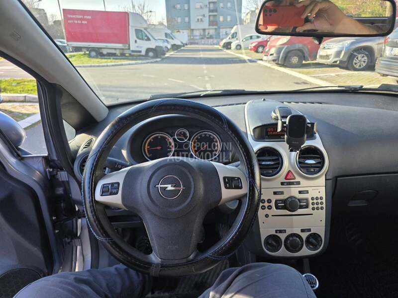 Opel Corsa D 