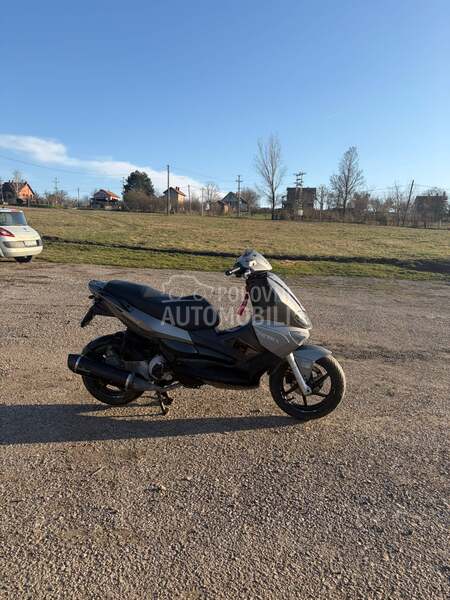 Gilera Runner