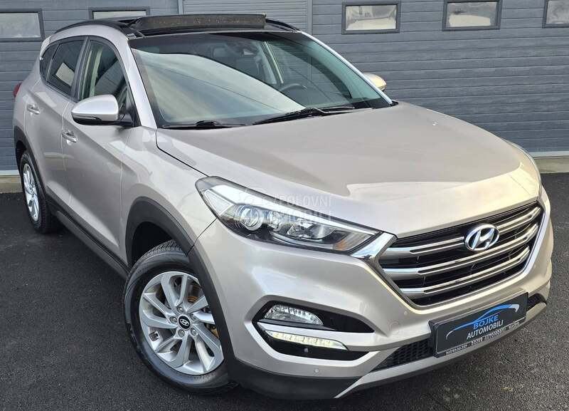 Hyundai Tucson 1.7CRDI PANO