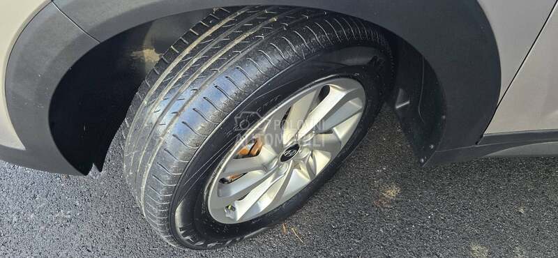 Hyundai Tucson 1.7CRDI PANO