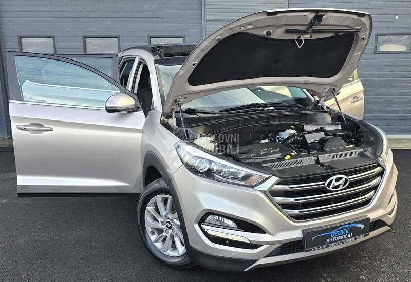 Hyundai Tucson 1.7CRDI PANO