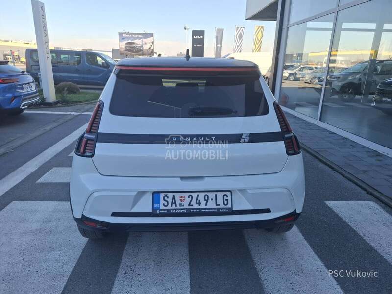 Renault 5 E-Tech TECHNO EV 40 120