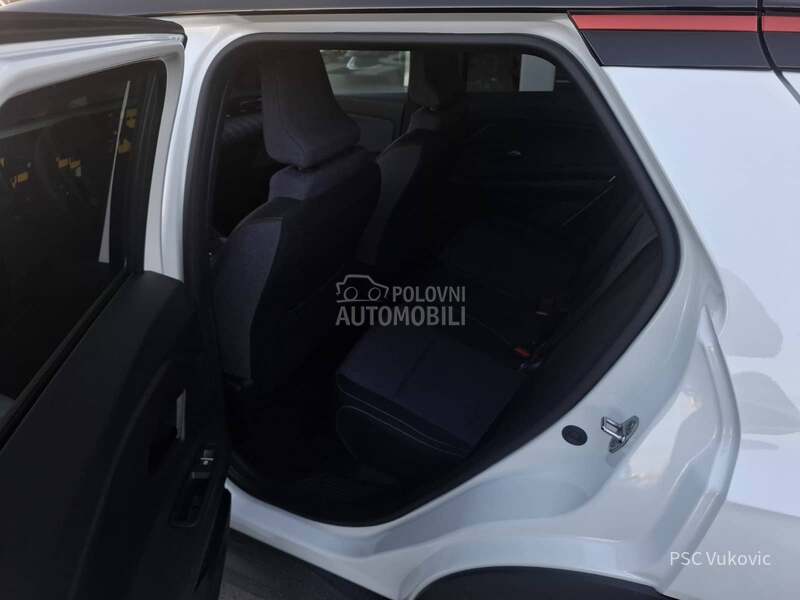 Renault 5 E-Tech TECHNO EV 40 120