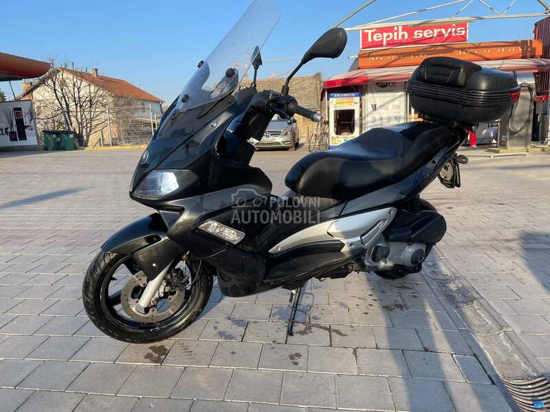 Gilera nexus