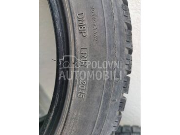 Dunlop 235/45 R17 Zimska