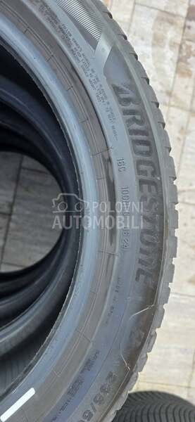 Bridgestone 235/50 R19 Sve sezone
