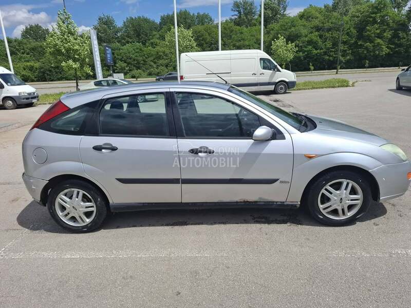 Ford Focus 