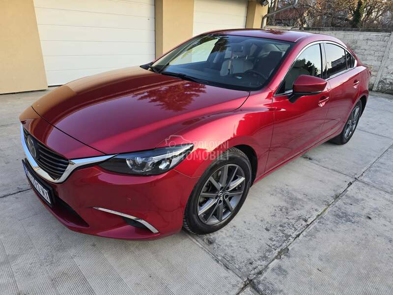 Mazda 6 