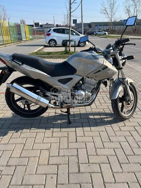 Honda CBF