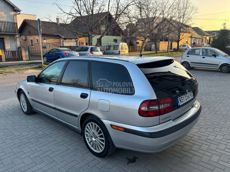 Volvo V40 1.9D