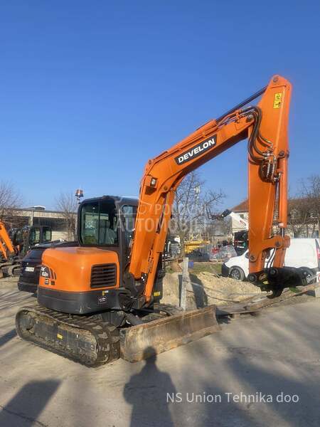 Doosan DX62R
