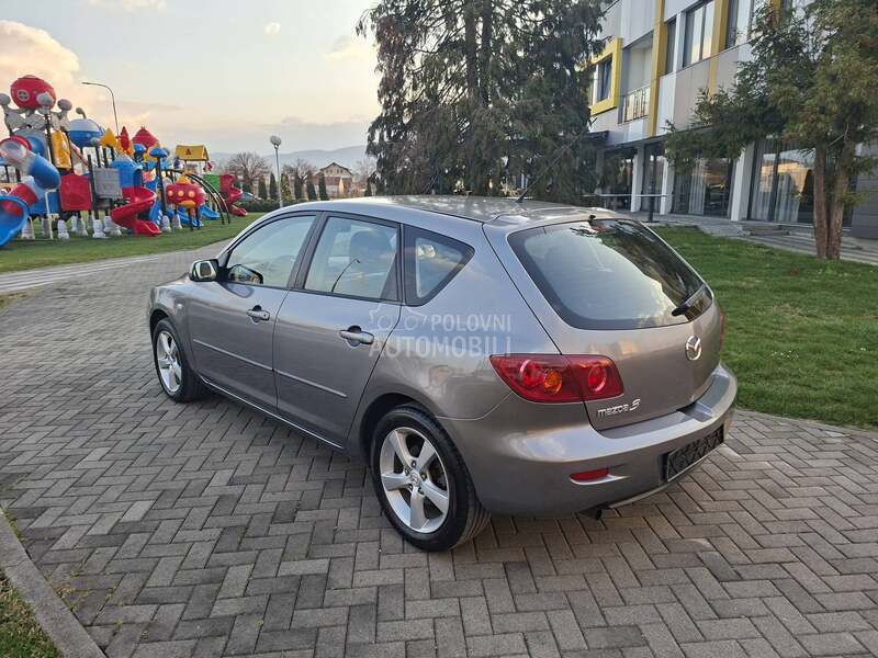 Mazda 3 1.6i/CH/