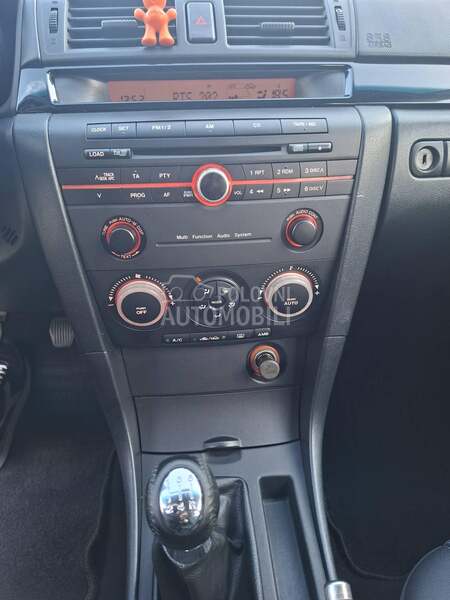 Mazda 3 1.6i/CH/