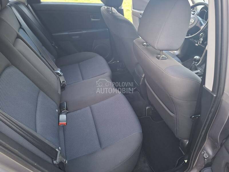 Mazda 3 1.6i/CH/