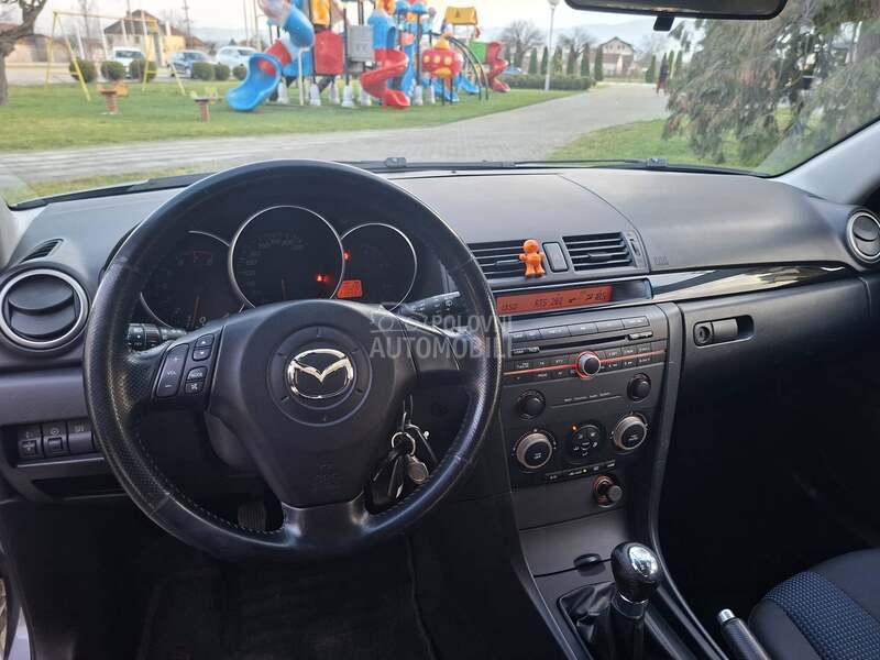 Mazda 3 1.6i/CH/