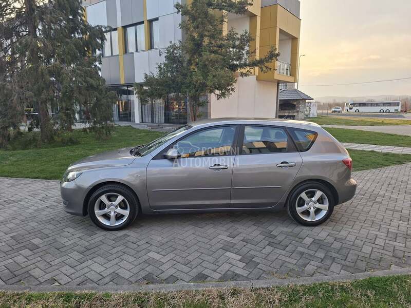 Mazda 3 1.6i/CH/