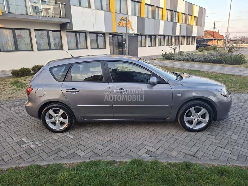 Mazda 3 1.6i/CH/