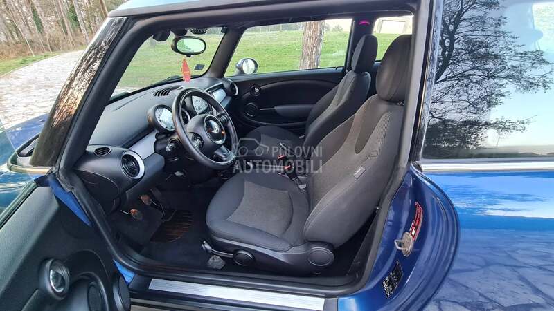 MINI Cooper 1.6 D