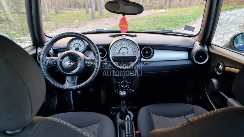 MINI Cooper 1.6 D