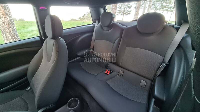 MINI Cooper 1.6 D