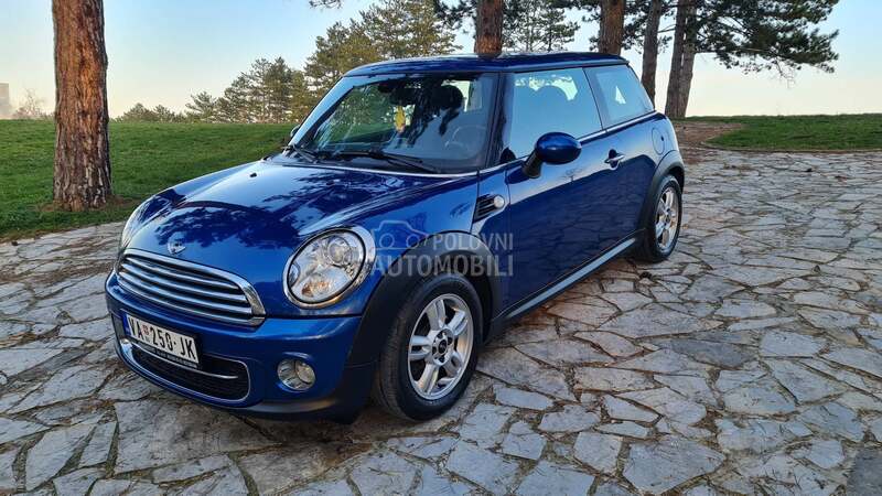 MINI Cooper 1.6 D