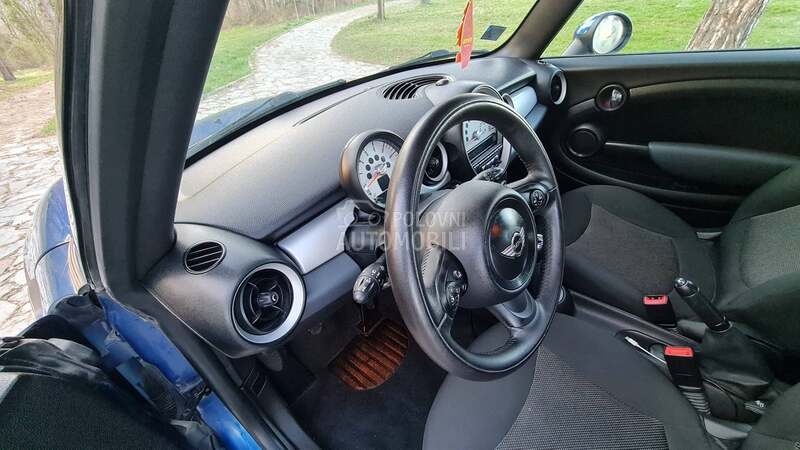 MINI Cooper 1.6 D