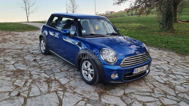 MINI Cooper 1.6 D