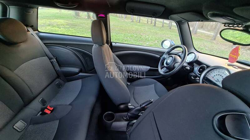 MINI Cooper 1.6 D