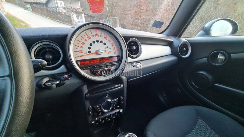 MINI Cooper 1.6 D