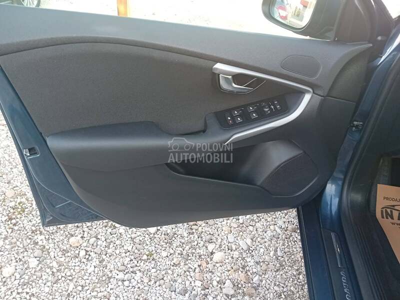 Volvo V40 2.0 D
