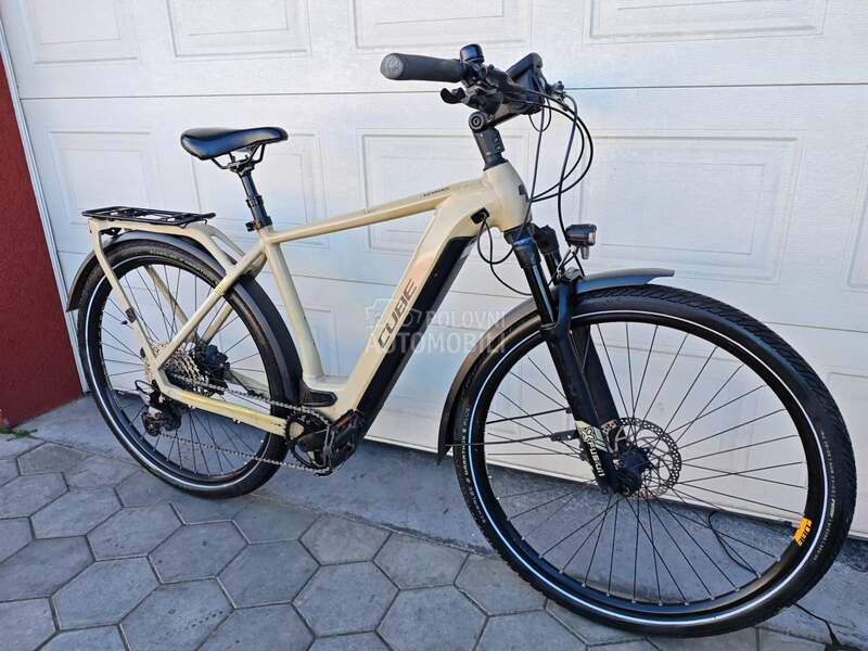 Cube Kathmandu Bosch