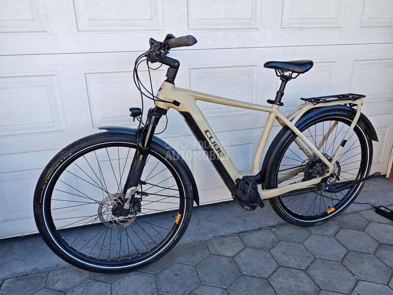 Cube Kathmandu Bosch