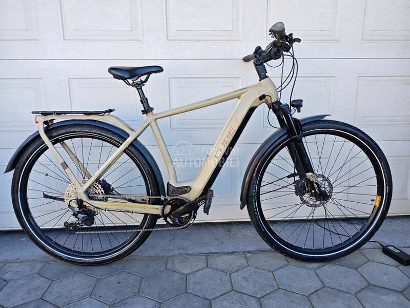 Cube Kathmandu Bosch